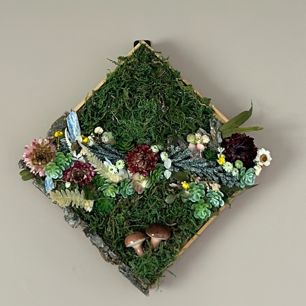 Original, handmade nature moss art 💚